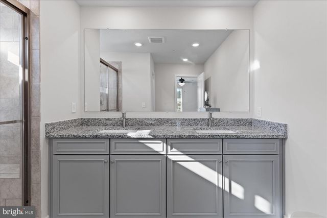 4108 HATLEY PL, White Plains, MD 20695