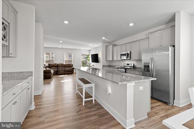 4108 HATLEY PL, White Plains, MD 20695