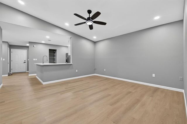 3957 BEARDED OAKS COURT, Sarasota, FL 34232