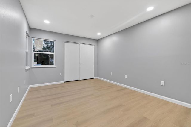 3957 BEARDED OAKS COURT, Sarasota, FL 34232