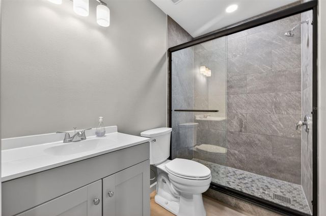 3957 BEARDED OAKS COURT, Sarasota, FL 34232