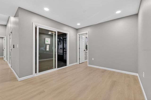 3957 BEARDED OAKS COURT, Sarasota, FL 34232