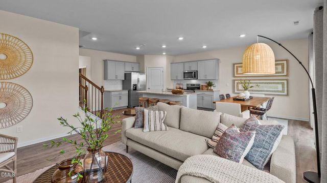 1511 Carisbrooke Drive, Mebane, NC 27302