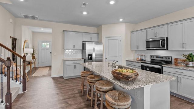 1511 Carisbrooke Drive, Mebane, NC 27302