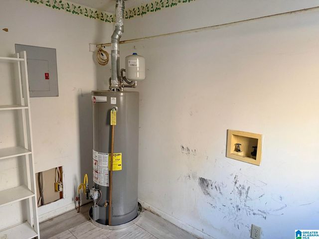 439 W 64TH STREET, Anniston, AL 36206