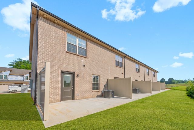 2907 Ashland City Rd Apt 105, Clarksville, TN 37043