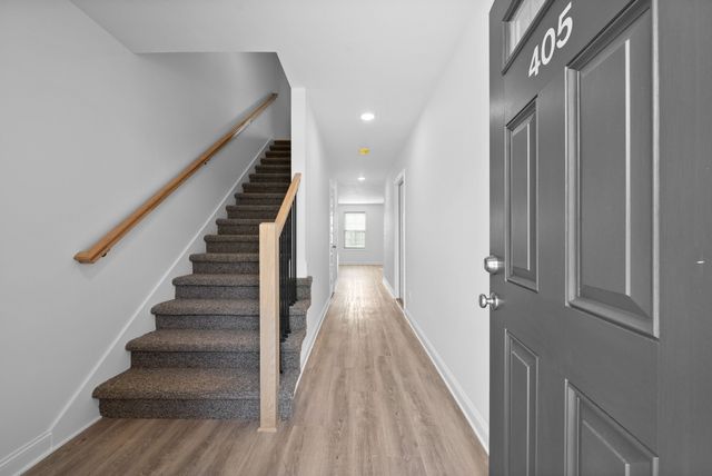 2907 Ashland City Rd Apt 105, Clarksville, TN 37043