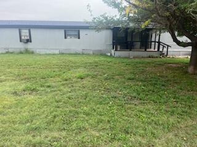 6806 N County Rd 1630, Shallowater, TX 79363