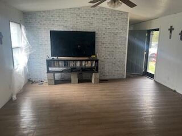 6806 N County Rd 1630, Shallowater, TX 79363