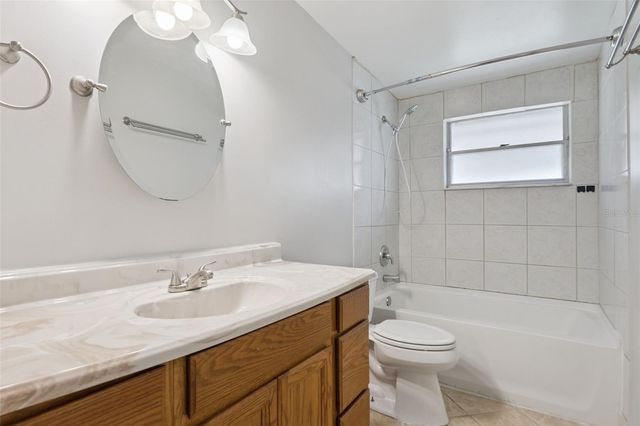 106 LANTERN LANE, Winter Haven, FL 33884