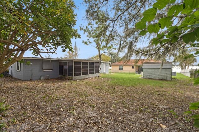 106 LANTERN LANE, Winter Haven, FL 33884