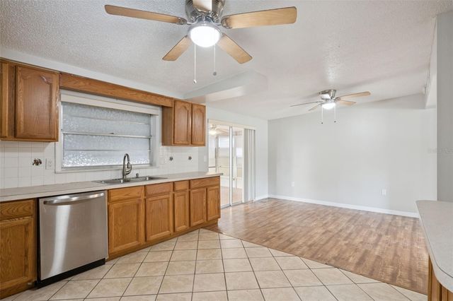 106 LANTERN LANE, Winter Haven, FL 33884