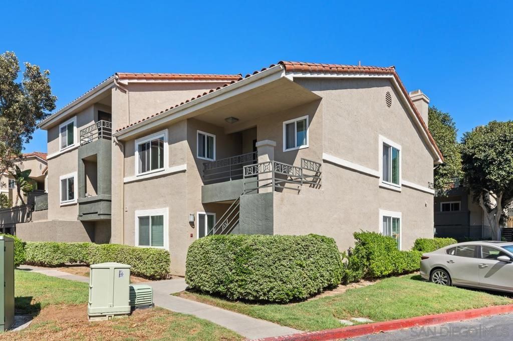 7425 Charmant Dr 2601, San Diego, CA 92122 — exterior