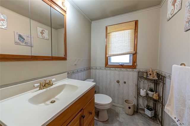 347 Atlantic Avenue, Bay Shore, NY 11706