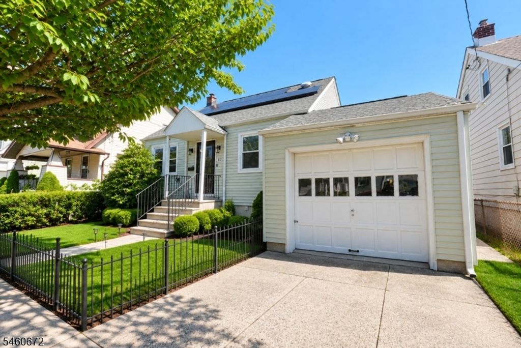 82 Perry St, Belleville Twp., NJ 07109 — photo 2