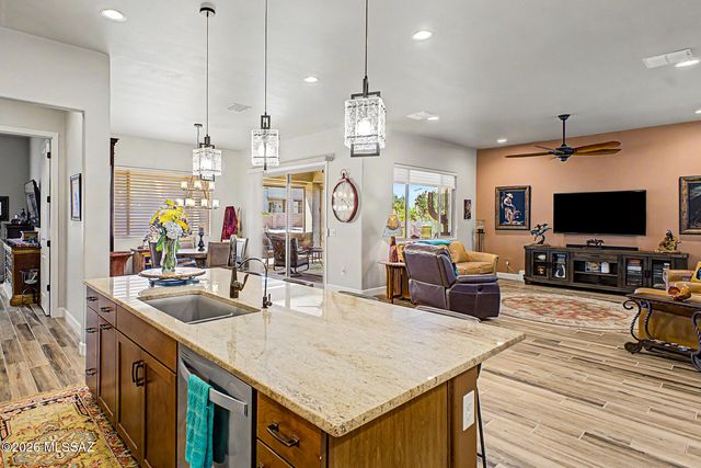 43 E Peralta Canyon Court, Oro Valley, AZ 85755