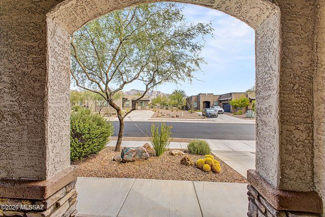 43 E Peralta Canyon Court, Oro Valley, AZ 85755