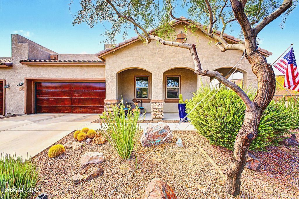 43 E Peralta Canyon Court, Oro Valley, AZ 85755