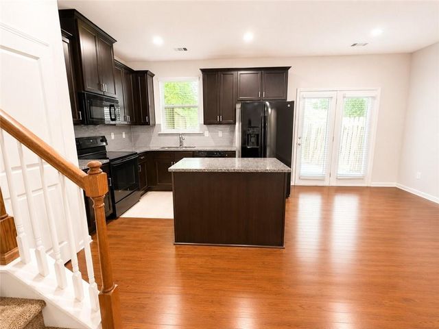 4164 Alden Park Drive, Decatur, GA 30035