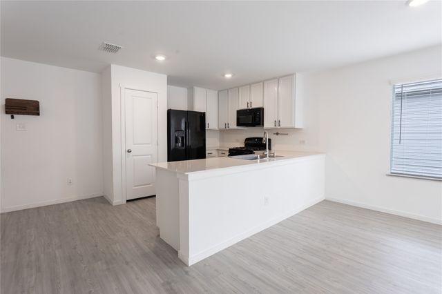 1307 Rodeo Circuit Way, Crandall, TX 75114