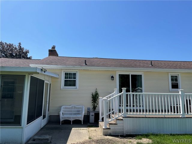 498 Fairmont Avenue, North Tonawanda, NY 14120