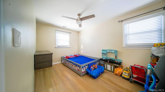 19 Larch Road, Rocky Point, NY 11778