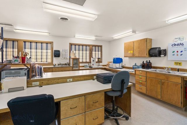 81 Timberline, Bozeman, MT 59718