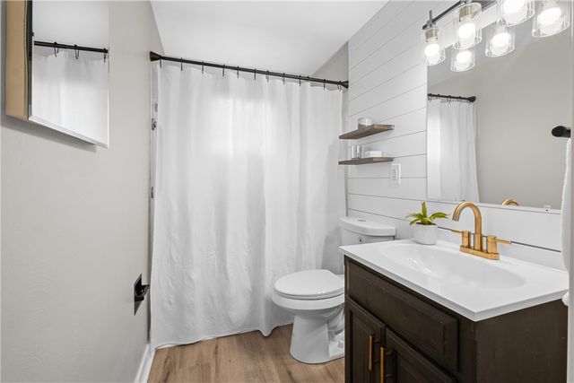 118 Hershey Dr, Mckeesport, PA 15132