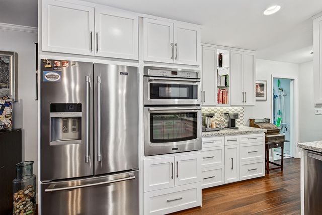 2125 NE 17th Terrace, Wilton Manors, FL 33305