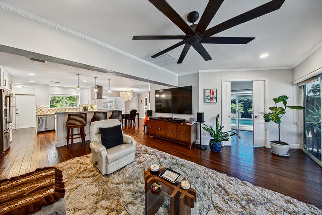 2125 NE 17th Terrace, Wilton Manors, FL 33305