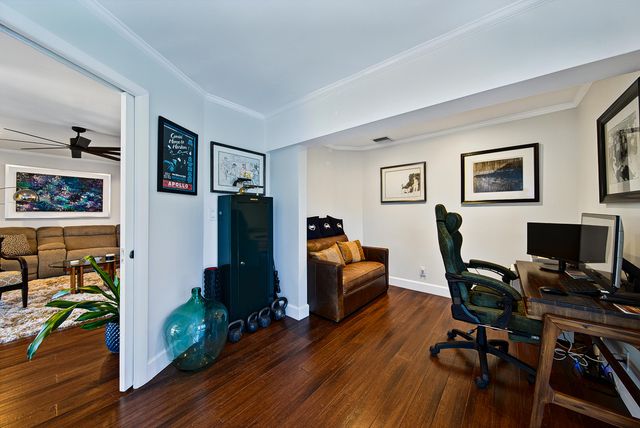 2125 NE 17th Terrace, Wilton Manors, FL 33305