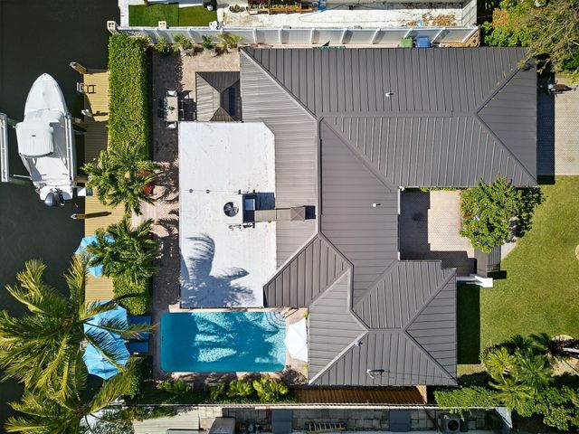 2125 NE 17th Terrace, Wilton Manors, FL 33305