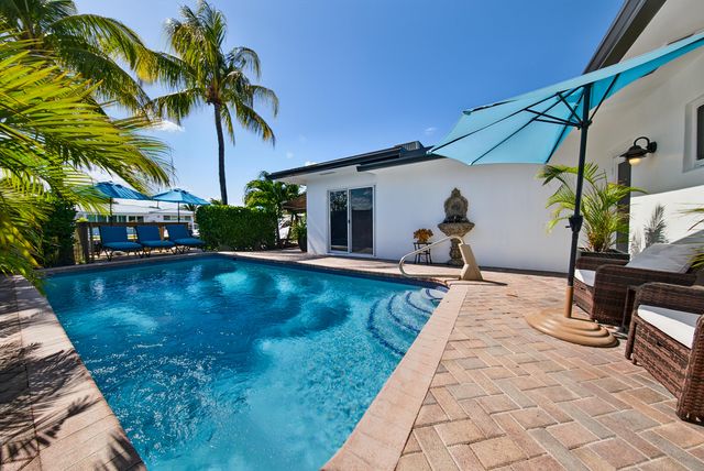 2125 NE 17th Terrace, Wilton Manors, FL 33305