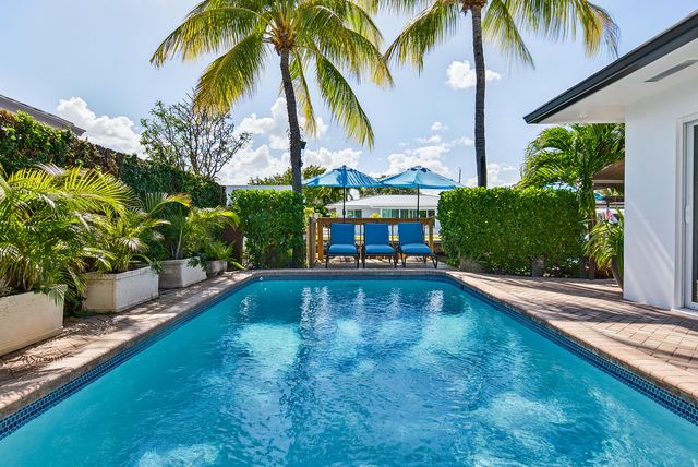 2125 NE 17th Terrace, Wilton Manors, FL 33305