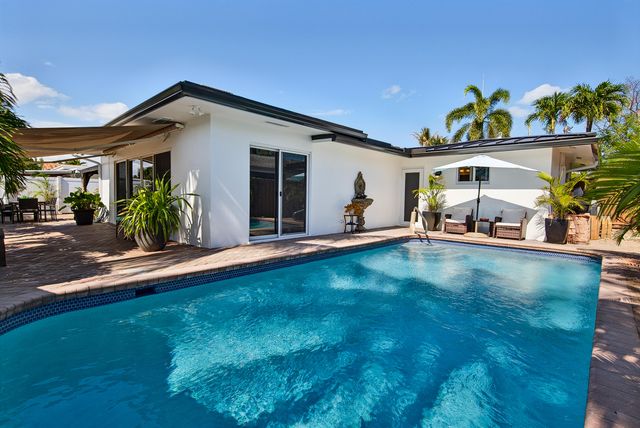 2125 NE 17th Terrace, Wilton Manors, FL 33305