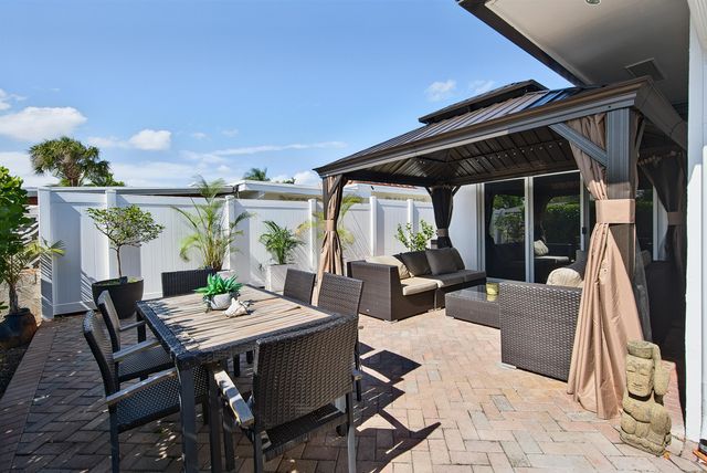 2125 NE 17th Terrace, Wilton Manors, FL 33305