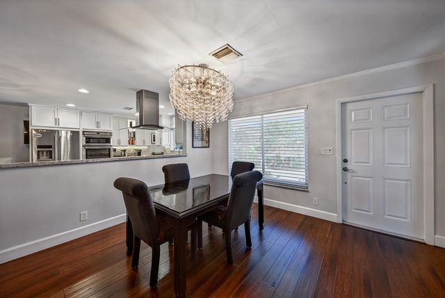 2125 NE 17th Terrace, Wilton Manors, FL 33305