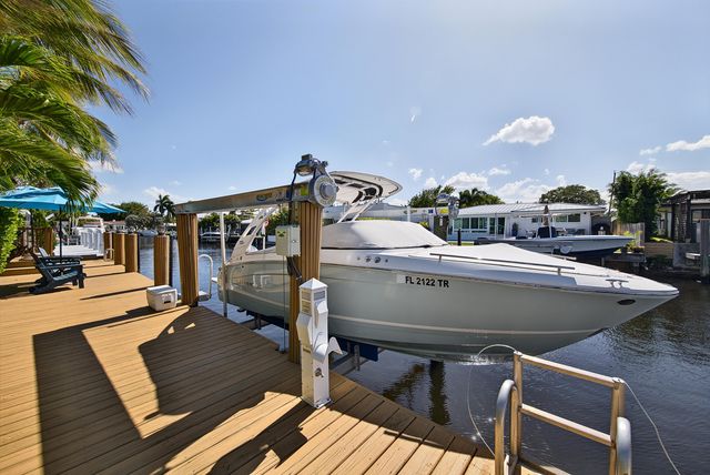 2125 NE 17th Terrace, Wilton Manors, FL 33305