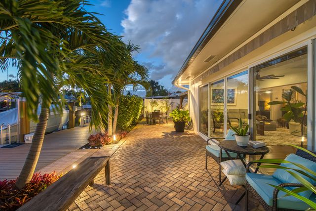 2125 NE 17th Terrace, Wilton Manors, FL 33305