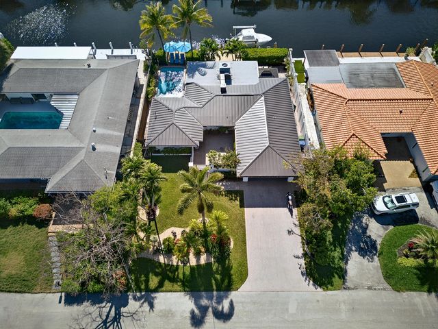 2125 NE 17th Terrace, Wilton Manors, FL 33305