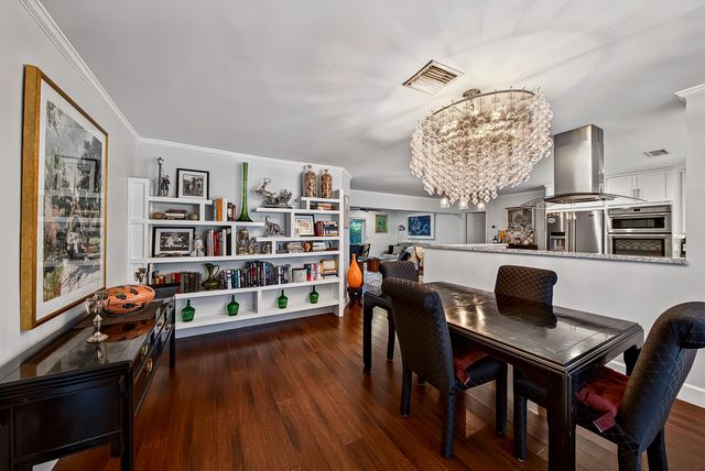 2125 NE 17th Terrace, Wilton Manors, FL 33305