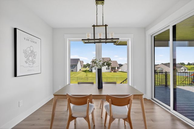 2605 Blooming Heights Drive, Norwalk, IA 50211
