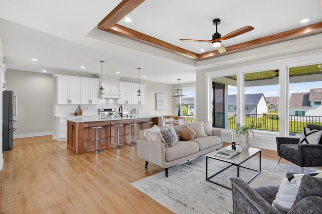 2605 Blooming Heights Drive, Norwalk, IA 50211