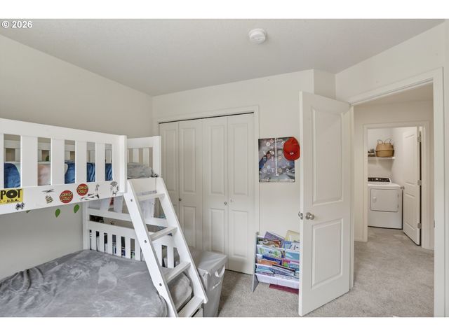 33299 Sw HAVLIK Dr, Scappoose, OR 97056