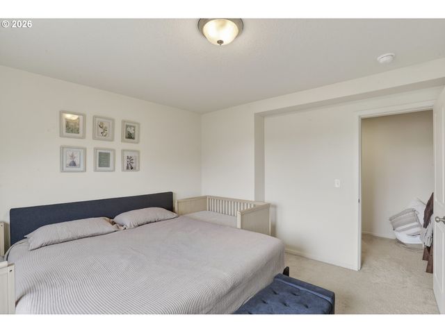 33299 Sw HAVLIK Dr, Scappoose, OR 97056