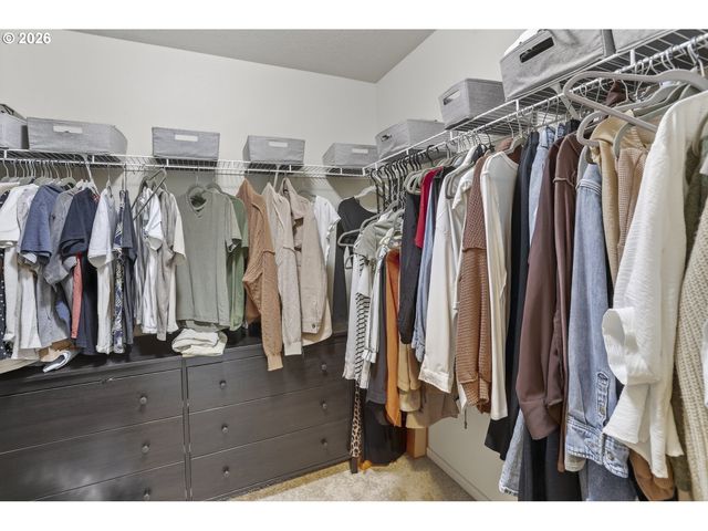 33299 Sw HAVLIK Dr, Scappoose, OR 97056