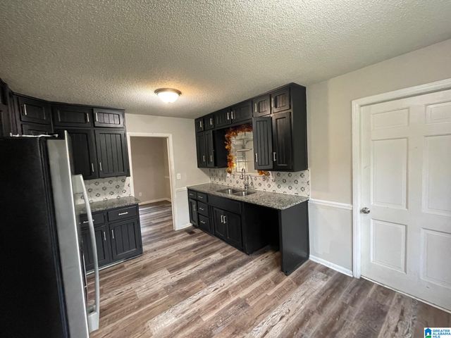 901 WINCHESTER CIRCLE, Birmingham, AL 35235