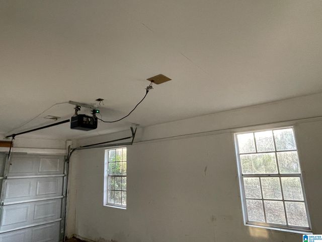 901 WINCHESTER CIRCLE, Birmingham, AL 35235