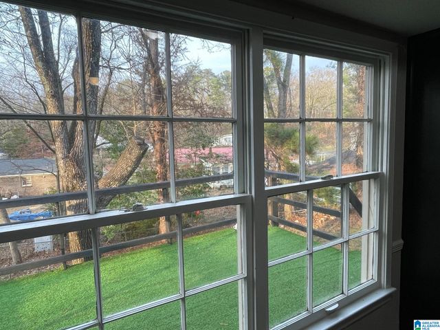 901 WINCHESTER CIRCLE, Birmingham, AL 35235