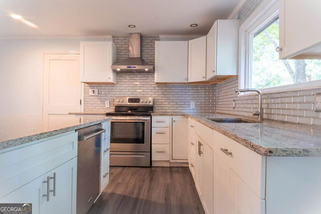 125 Highland Drive, Stockbridge, GA 30281